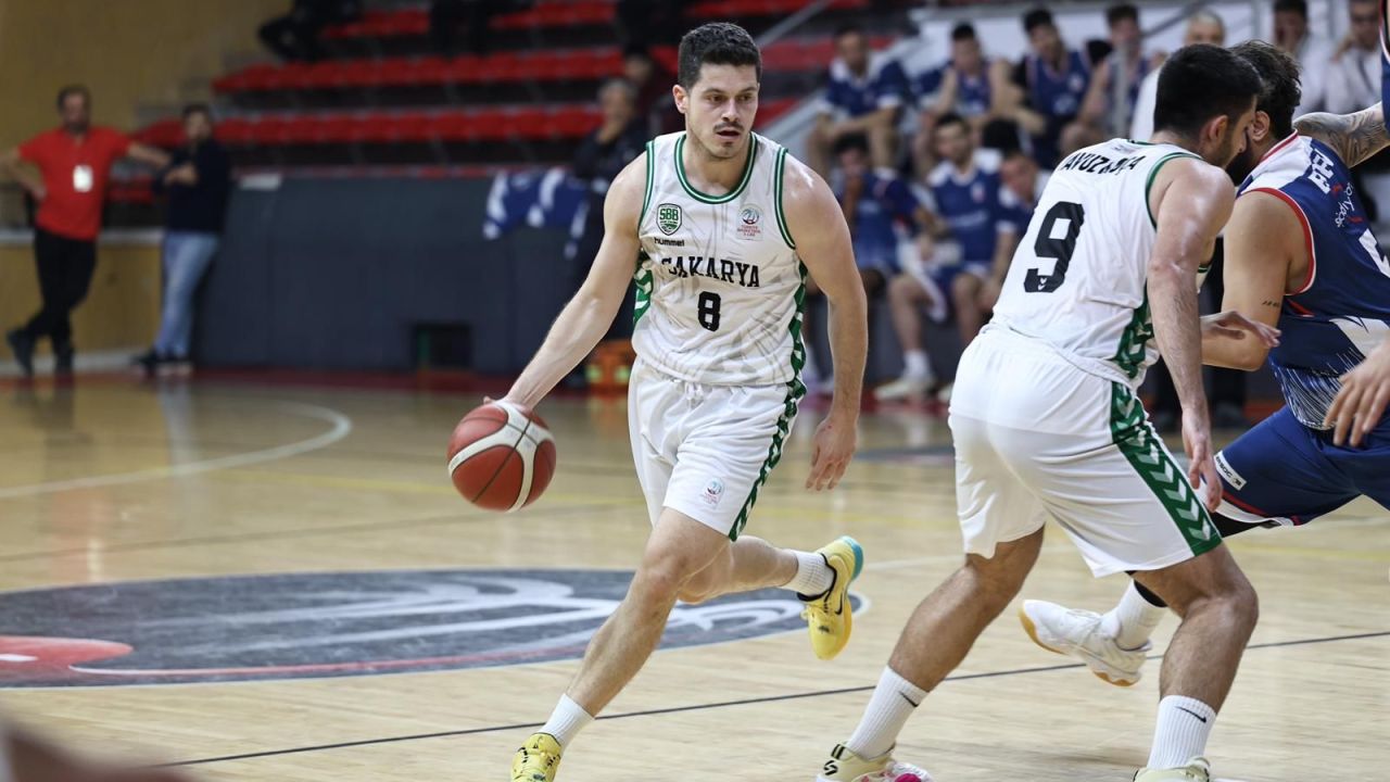 Sakarya Büyükşehir Basketbol, Kütahya BSK'yı Atatürk Spor Salonu’nda Ağırlayacak