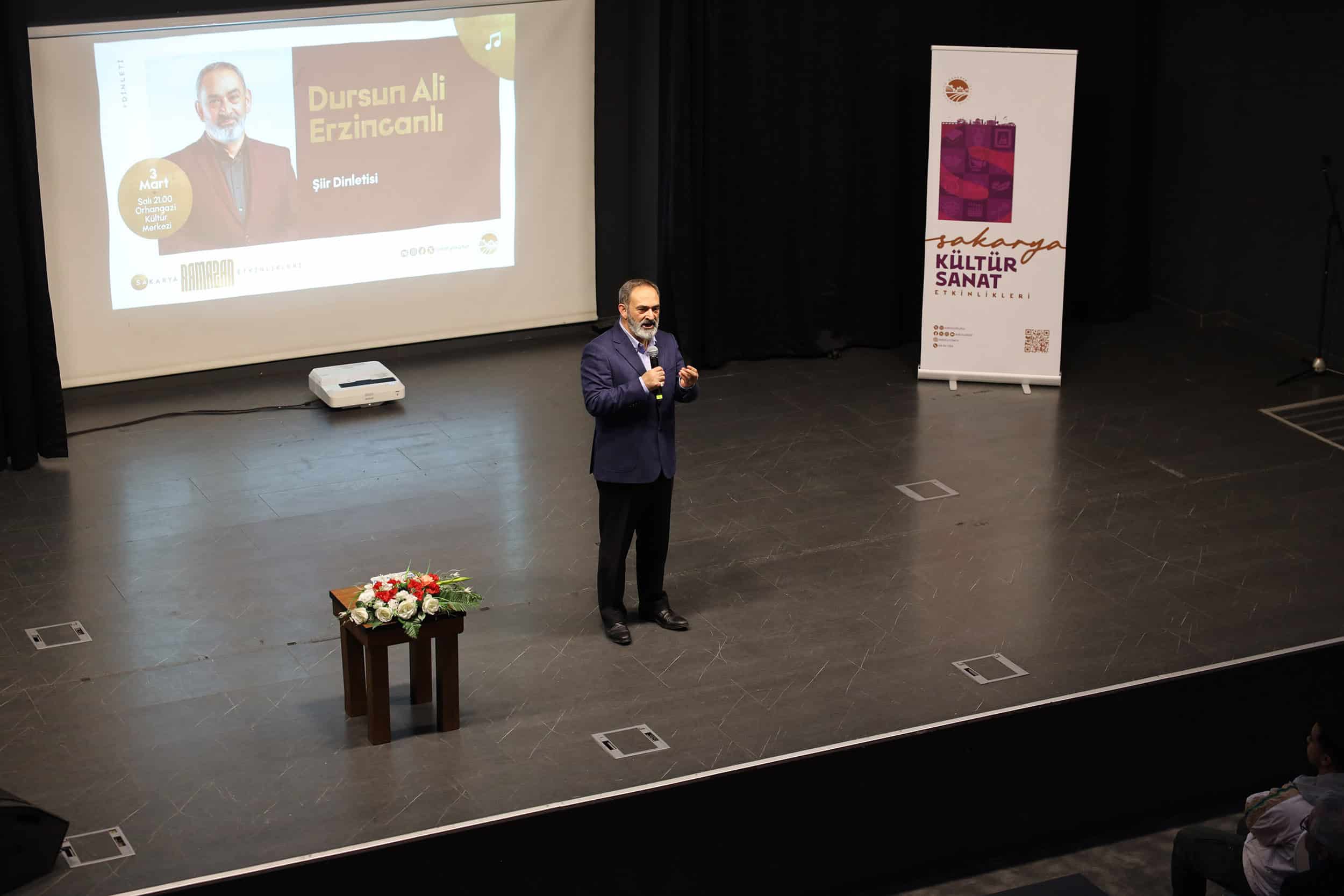 Dursun Ali Erzincanlı Ramazan Ayında Sakarya’da Şiir Dinletisiyle Dinleyicilere Unutulmaz Bir Gece Yaşattı