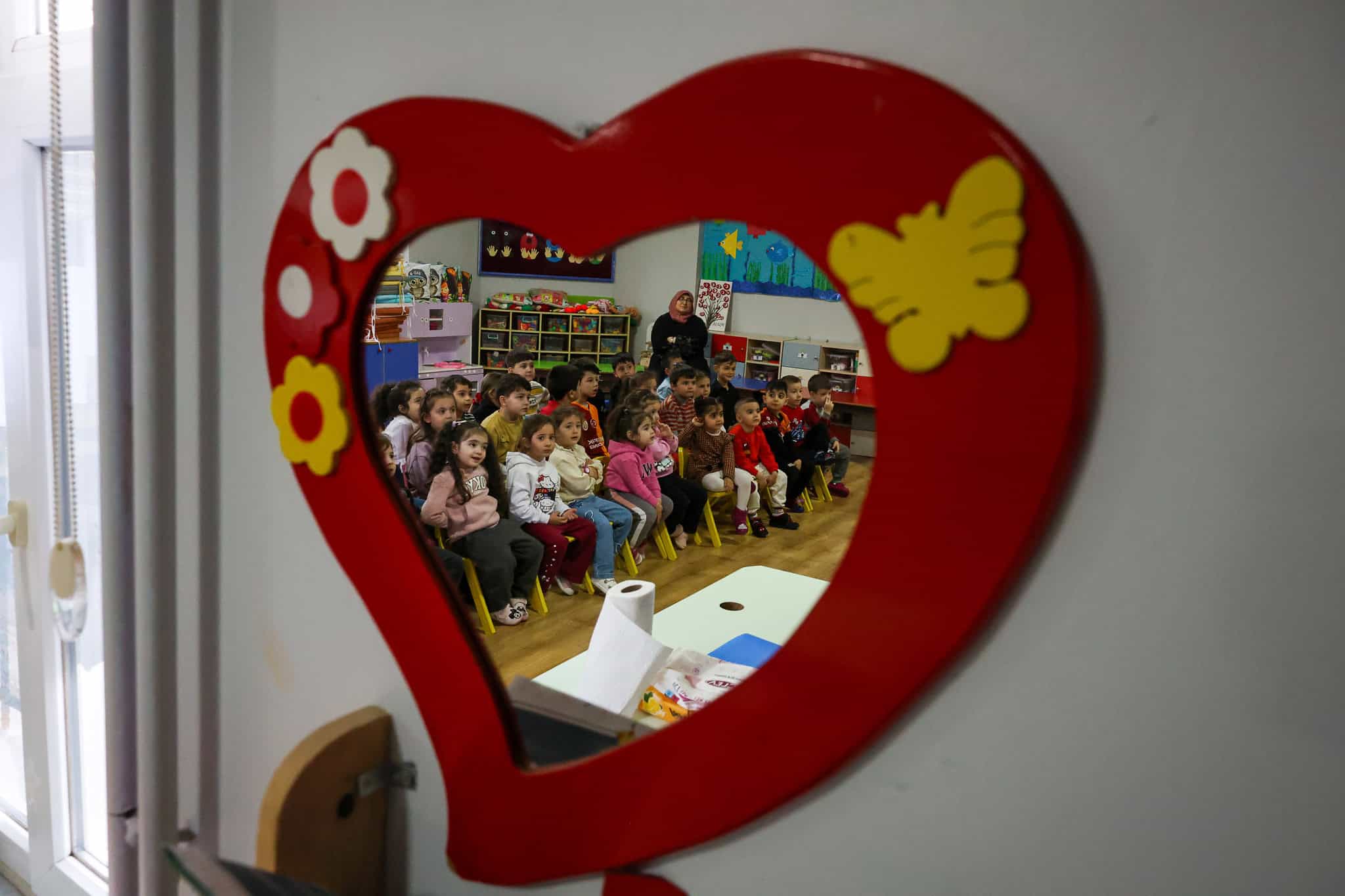 Ferizli’de Anaokulu Öğrencilerine Suyun Değeri ve Tasarrufu Erken Yaşta Anlatıldı