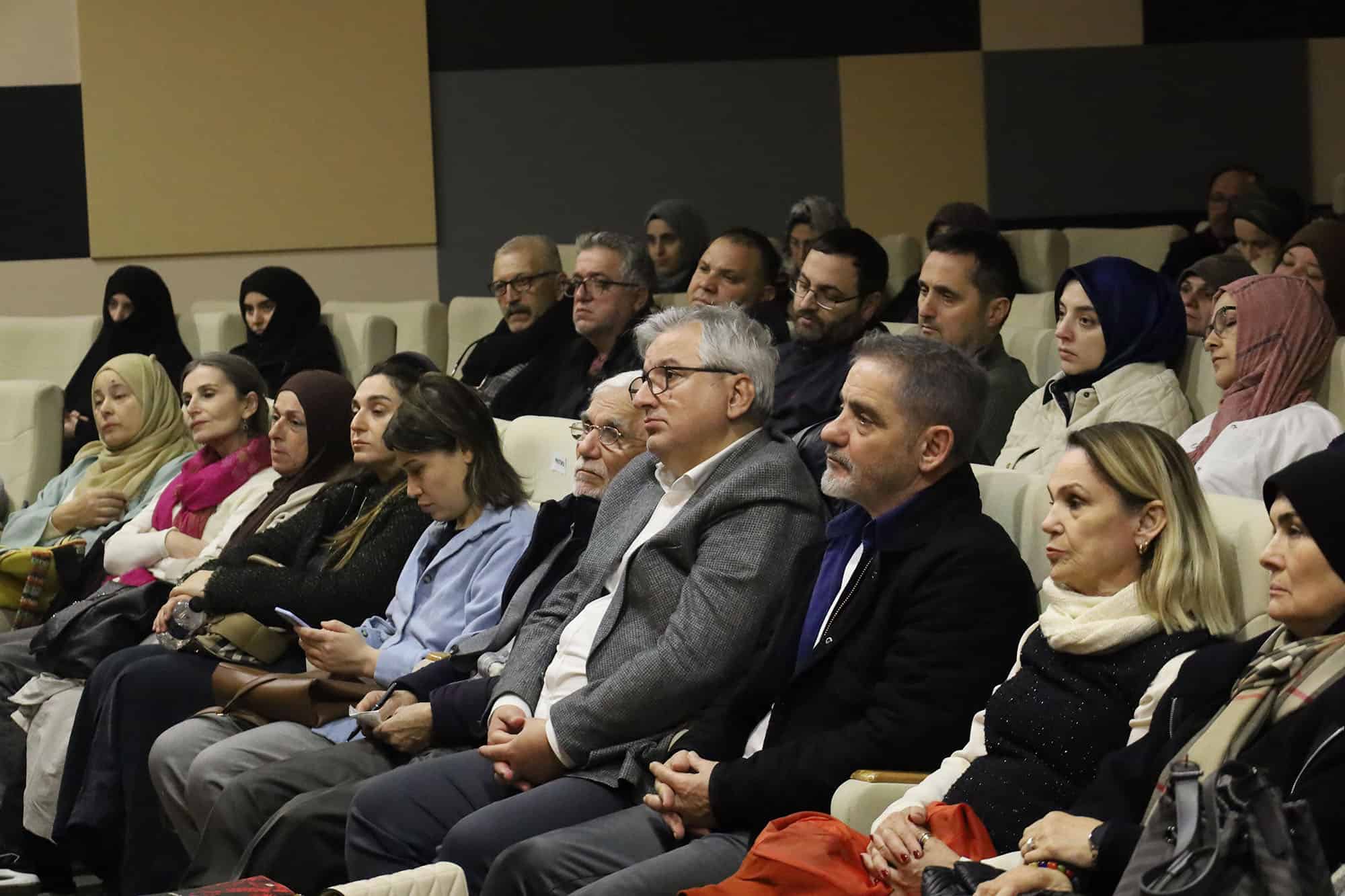 Sakarya’da Düzenlenen Söyleşide Hz. Süleyman ile Belkıs’ın Kıssası Kültür Sanatseverlerle Paylaşıldı