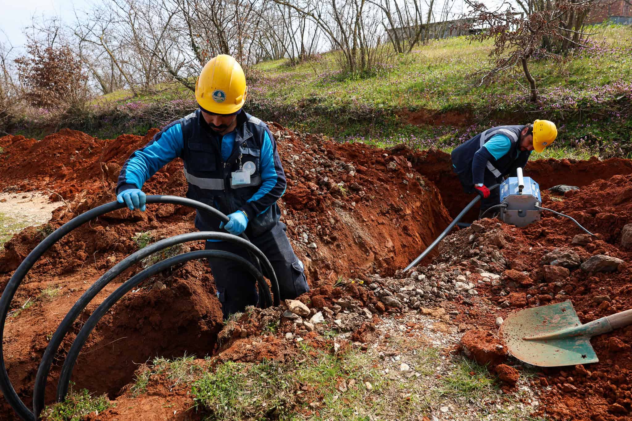Karasu Kuyumcullu’da 8 Kilometrelik İçme Suyu Hattı ile Altyapı Yenilendi