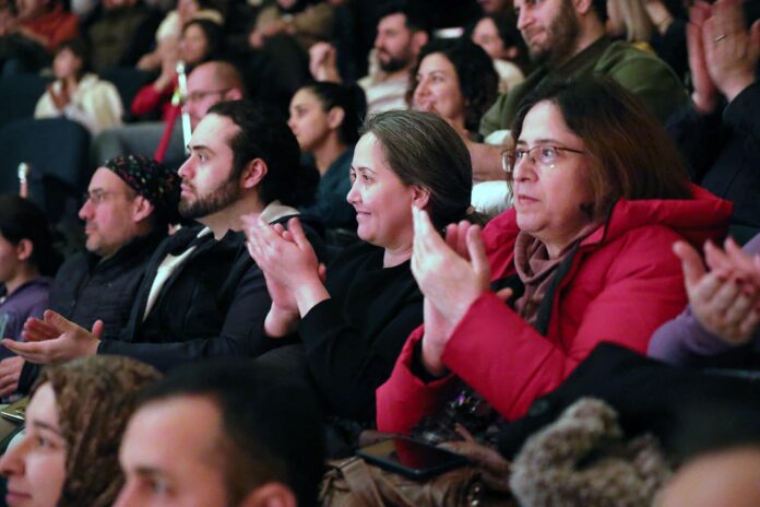 Moliere’in Kibarlık Budalası Sakarya'da Sanatseverlerle Buluştu