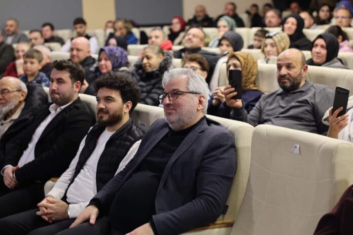 Sakarya'da Ziya Taşkent Konser Salonu'nda Sufi Nağmeler Dinletisi Gerçekleşti