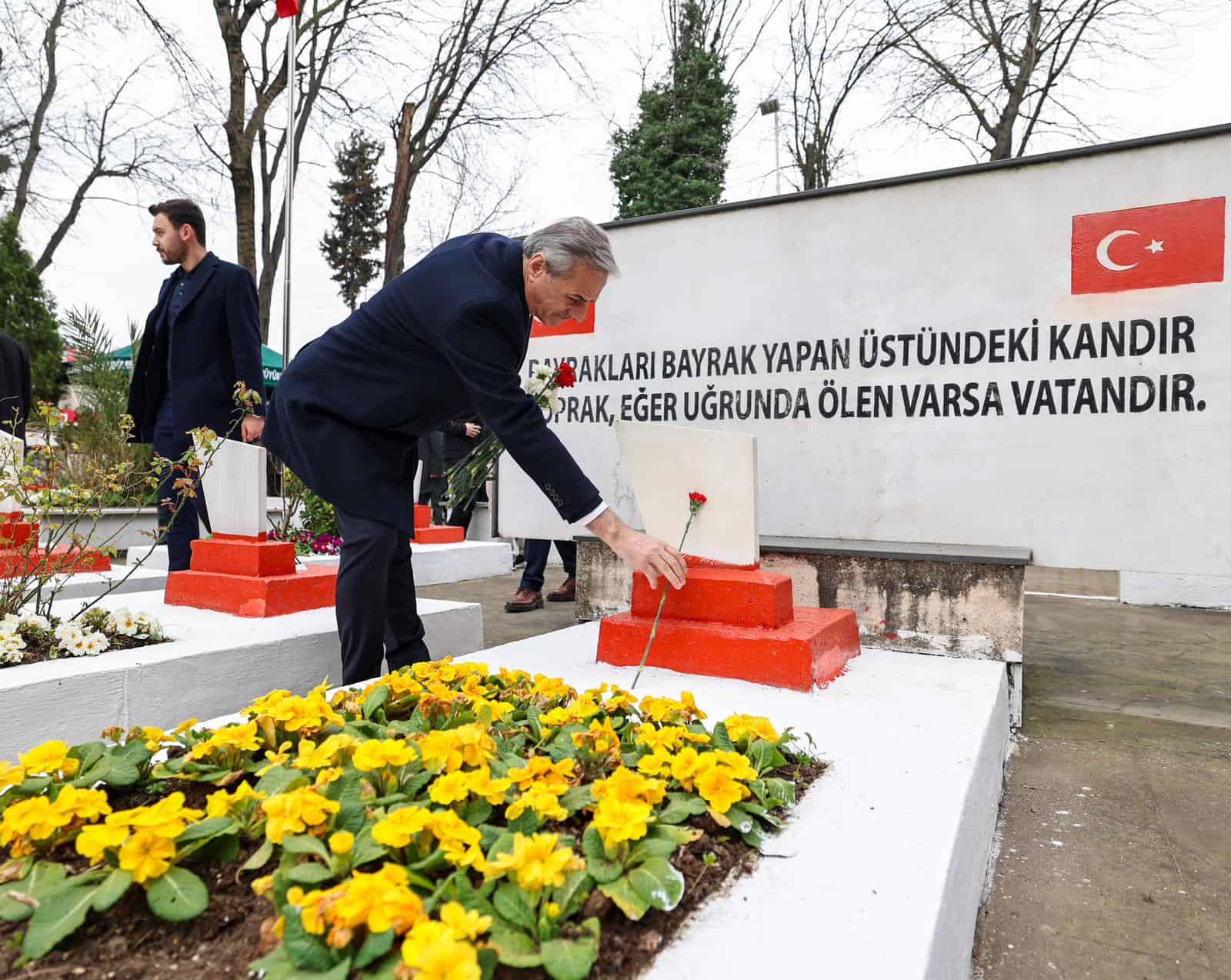 Yusuf Alemdar, Çanakkale Zaferi’nin 111. Yılında Şehitleri Serdivan ve Yorgalar Şehitliklerinde Andı
