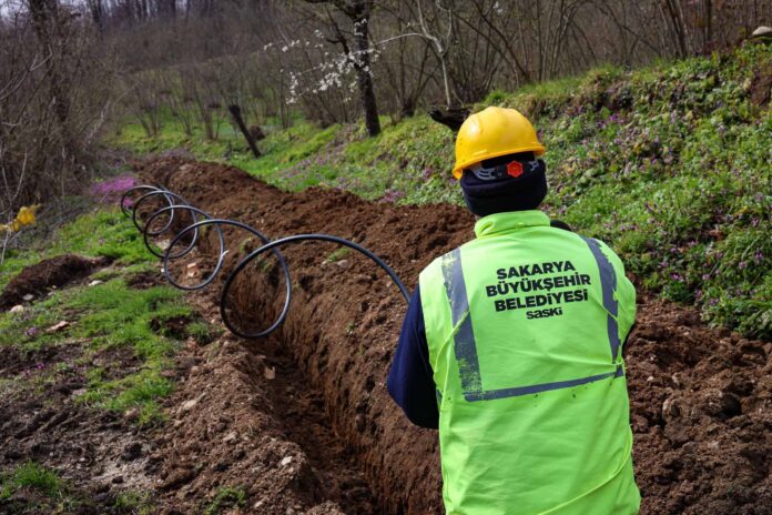 Hendek Karadere Mahallesi’nde 13 Kilometrelik İçme Suyu Hattı Uzun Vadeli Güvence Sağlıyor