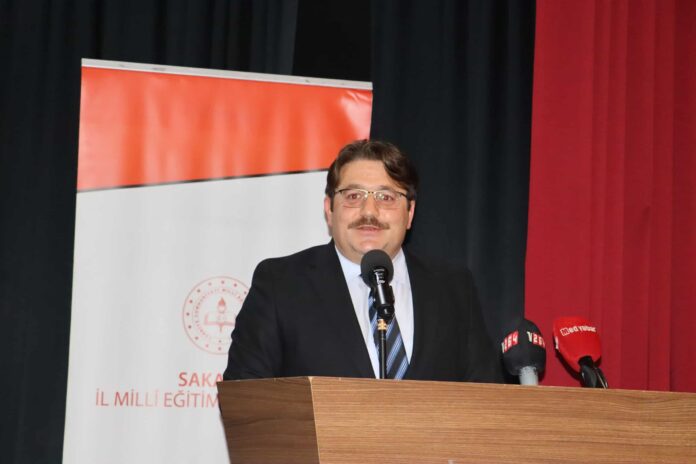 Sakarya'da Çekirdekten Girişimci Proje Olimpiyatları Öğrencileri İş Dünyasıyla Buluşturuyor