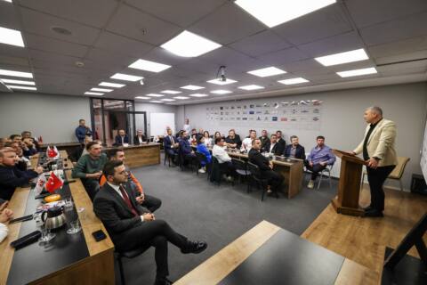 Sakarya GİAD Vizyon Programında Serdivan’ın Planlı Gelişimi ve Projeleri Üyelerle Paylaşıldı