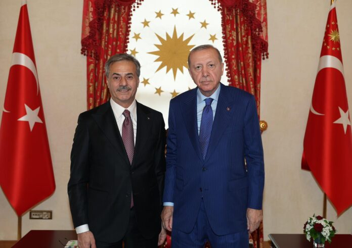 Sakarya Merkezde 13 Noktada Rayların Yeraltına Alınması İçin Çalışmalar Hız Kazandı