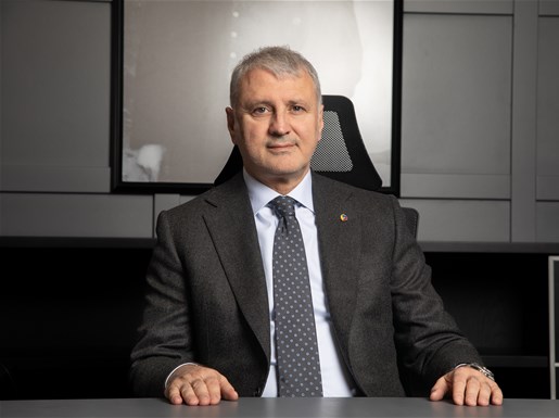 SATSO Başkanı Altuğ, 1 Mayıs'ta Emekçilerin Üretime Katkısının Altını Çizdi