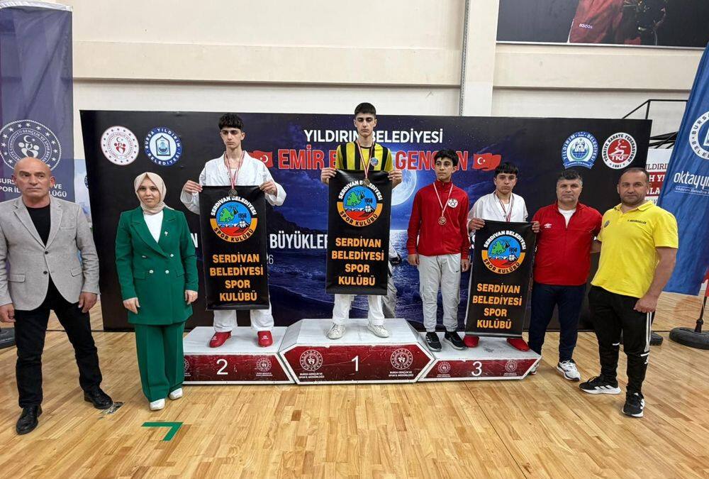 Serdivan Belediyesi Karate Takımı Bursa’da 6 Madalya ile Başarı Gösterdi