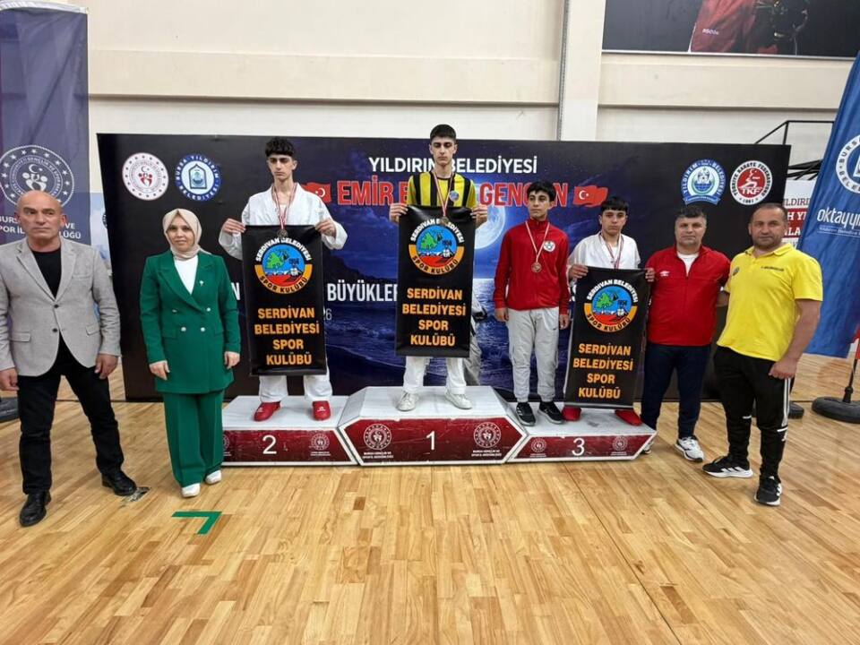 Serdivan Belediyesi Karate Takımı Bursa’da 6 Madalya ile Başarı Gösterdi